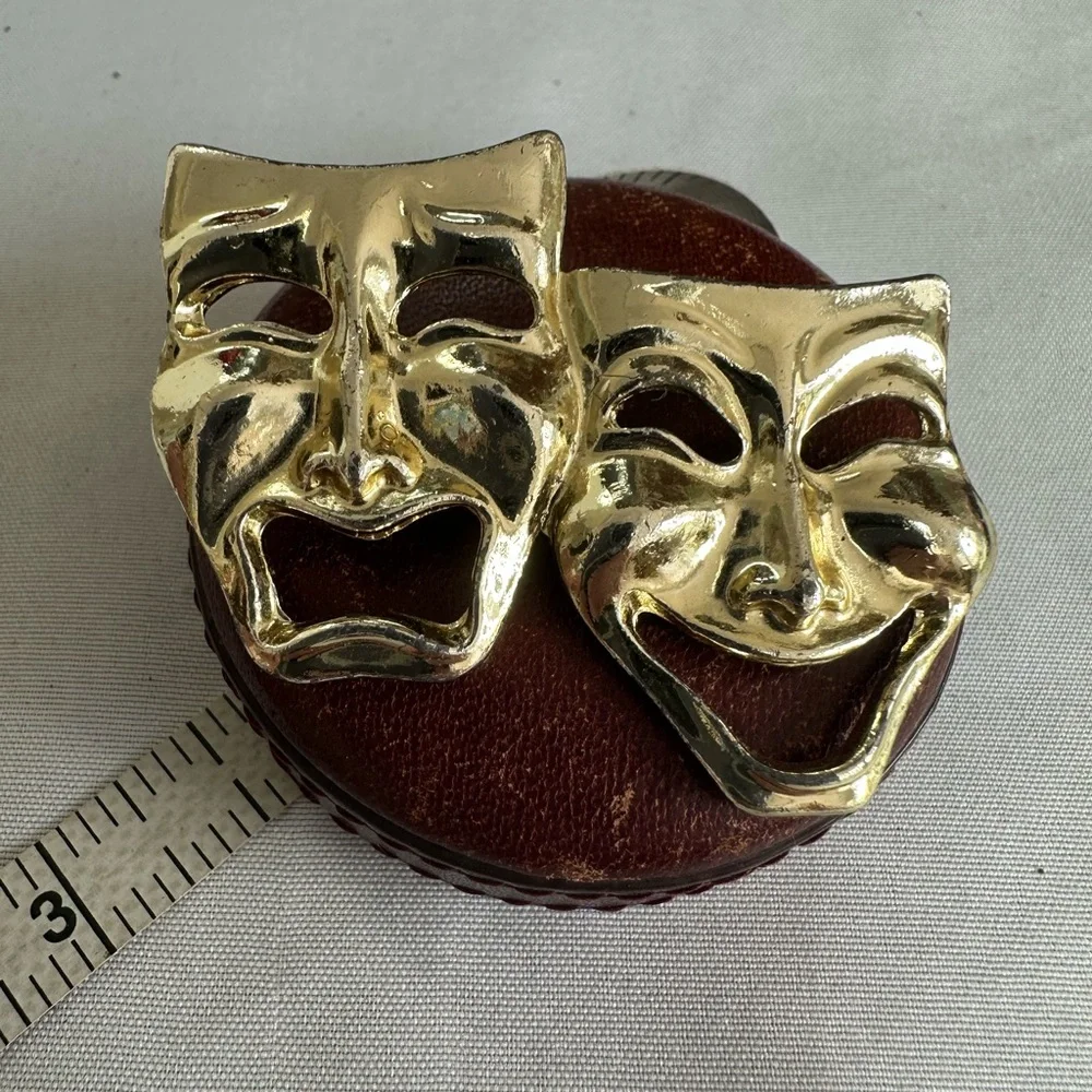 Vintage goldtone Comedy Drama mask pin